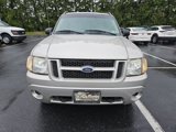 Used 2005 Ford Explorer Sport Trac XLT image 2