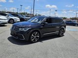 Used 2023 Volkswagen Tiguan SEL R-Line image 3
