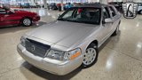 Used 2005 Mercury Grand Marquis GS image 2