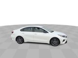 Used 2023 Kia Forte GT-Line image 2