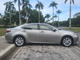 Used 2015 Lexus ES 300h w/ Premium Package w/Bamboo Trim image 5