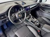 Used 2024 Porsche Macan image 4