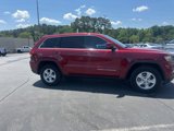 Used 2015 Jeep Grand Cherokee Laredo image 3