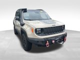 Used 2017 Jeep Renegade Trailhawk image 2