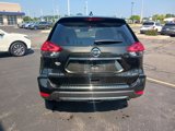 Used 2017 Nissan Rogue SL image 3