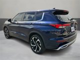 Used 2024 Mitsubishi Outlander FWD image 3