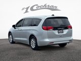 Used 2023 Chrysler Voyager LX image 5