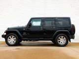 Used 2016 Jeep Wrangler Unlimited Sahara w/ Max Tow Package image 6