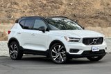 Used 2019 Volvo XC40 T5 R-Design image 2