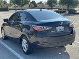 Used 2019 Toyota Yaris L image 4
