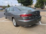 Used 2020 Volkswagen Passat 2.0T SE image 4
