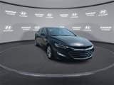 Used 2023 Chevrolet Malibu LT image 2