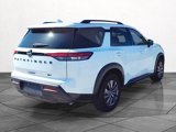 Used 2022 Nissan Pathfinder SV image 5