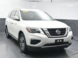 Used 2017 Nissan Pathfinder S image 2