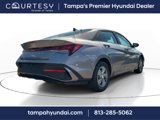 New 2025 Hyundai Elantra SE image 3