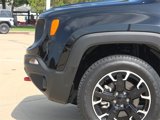 Used 2023 Jeep Renegade Trailhawk image 5