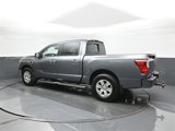 Used 2017 Nissan Titan SV image 5