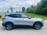 Used 2021 Kia Seltos LX image 3