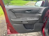 Used 2017 Chevrolet Traverse LT w/ Style and Technology Package image 5