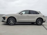 Certified 2022 Porsche Macan image 2