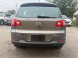 Used 2009 Volkswagen Tiguan S image 5