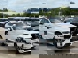 Certified 2022 Volvo XC60 B5 Momentum image 4