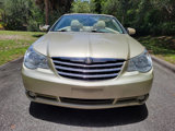 Used 2010 Chrysler Sebring Limited image 2