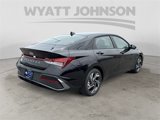 New 2025 Hyundai Elantra Sport image 5
