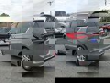 New 2025 Chrysler Pacifica Select image 4