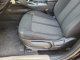Used 2023 Kia Sorento LX image 5