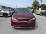 Used 2017 Chrysler Pacifica Touring image 2