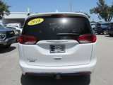 Used 2018 Chrysler Pacifica Touring-L Plus image 5