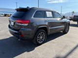 Used 2018 Jeep Grand Cherokee Limited w/ Luxury Group II image 3