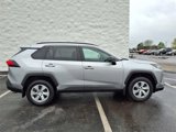 Used 2021 Toyota RAV4 LE image 2