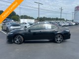 Used 2018 Toyota Camry SE image 2