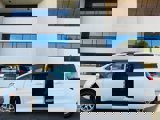 Used 2022 Chrysler Pacifica Touring-L image 4
