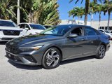 Used 2024 Hyundai Elantra SEL w/ Convenience Package image 3