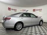 Used 2010 Toyota Camry LE image 5