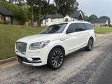 Used 2020 Lincoln Navigator Reserve image 2