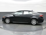 Used 2022 Toyota Corolla LE image 3