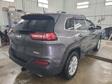 Used 2018 Jeep Cherokee Latitude image 3