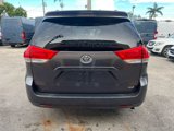 Used 2014 Toyota Sienna XLE image 4