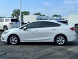 Used 2017 Chevrolet Cruze LT image 3
