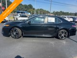 Used 2018 Toyota Camry SE image 2