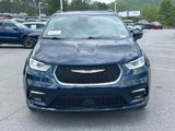 Used 2022 Chrysler Pacifica Touring-L image 5