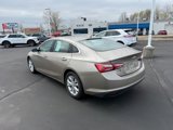 Used 2022 Chevrolet Malibu LT image 4