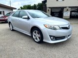Used 2012 Toyota Camry SE w/ Leather Pkg image 3