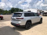 Used 2022 Jeep Grand Cherokee L Laredo image 4