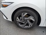 Used 2025 Hyundai Elantra Sport image 5