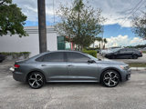 Used 2020 Volkswagen Passat 2.0T R-Line image 4
